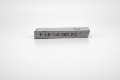 Spacer shearing dies cutter