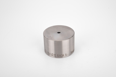 Spacer shearing dies cutter